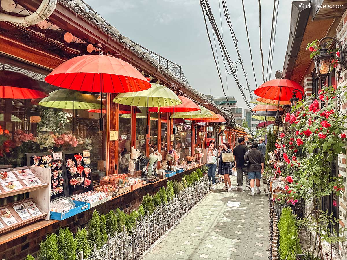 Ikseon-dong Hanok Village, Seoul - 22 Things To Do 2025 - South Korea ...