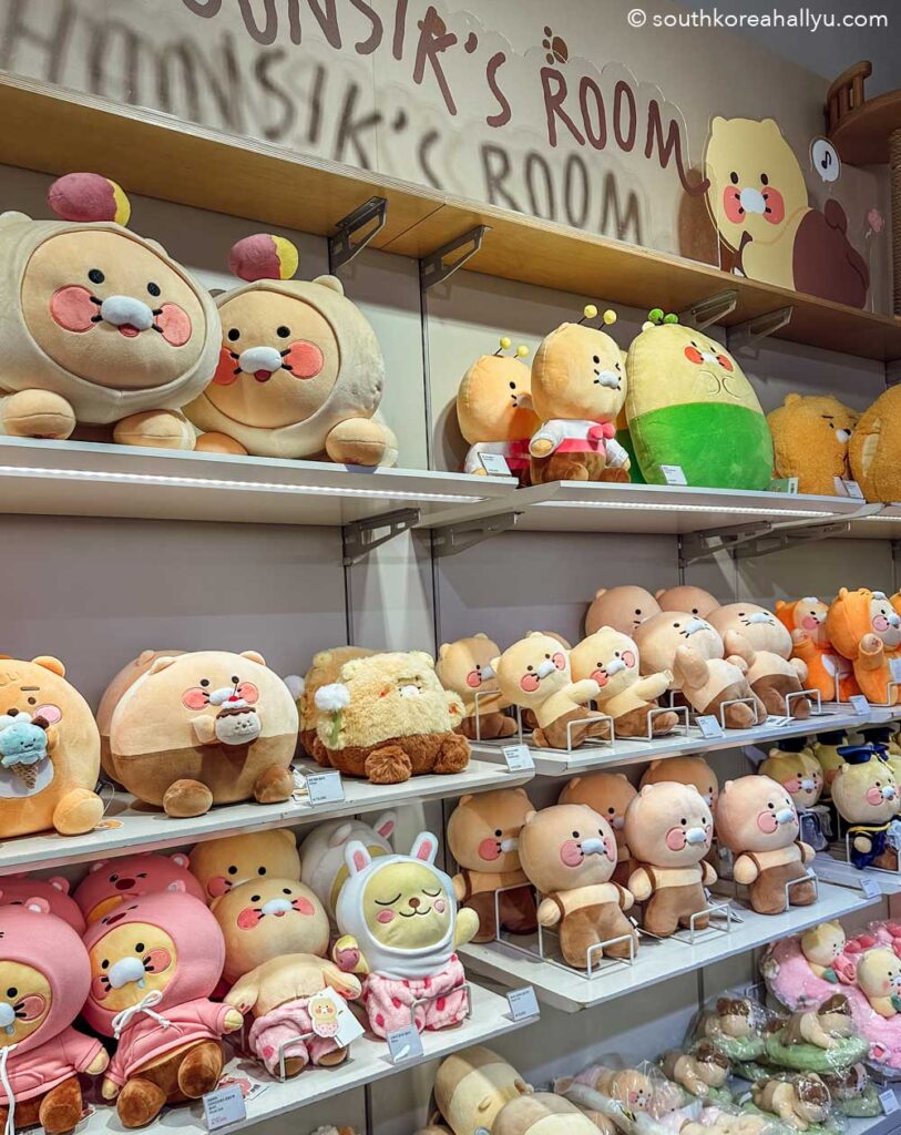 choonsik plushies kakao friends