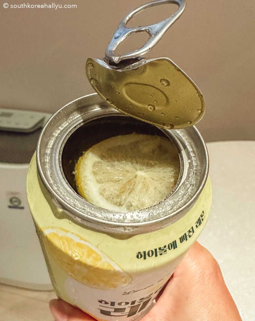 South Korea convenience store alcohol 7-Eleven, CU & GS25 - lemon highball can