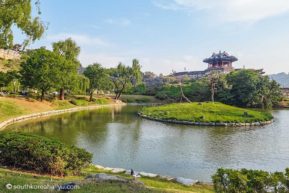 Suwon Yongyeon Pond