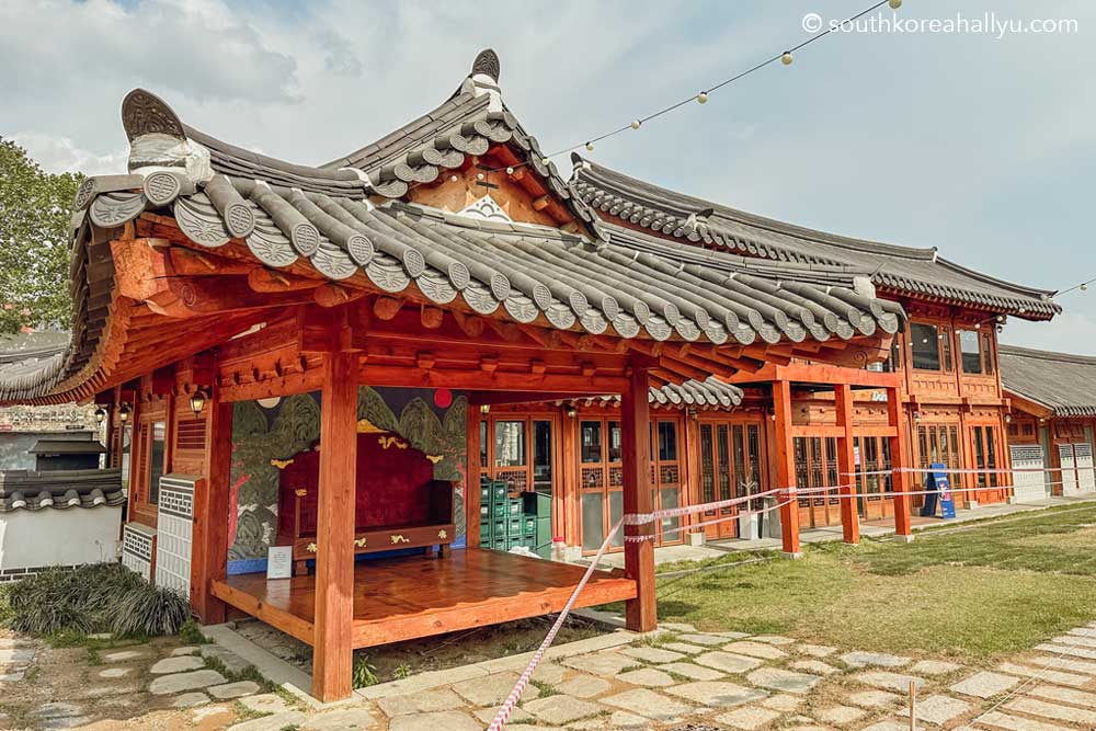 Dohwa Tiger Cafe Suwon