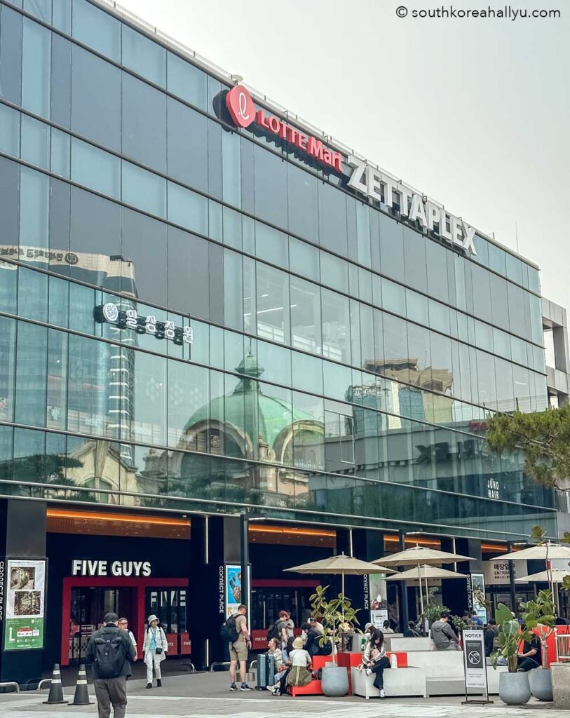 Lotte Mart Zettaplex Seoul Station