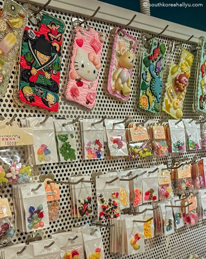 Korean phone accessories  in south korea
