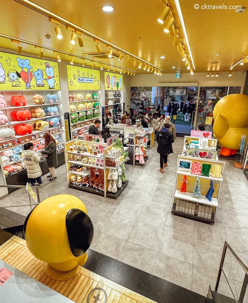 south korea - souvenirs line friends