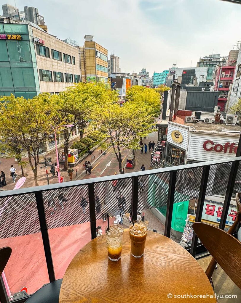 Golden Crema Rooftop Cafe Seoul