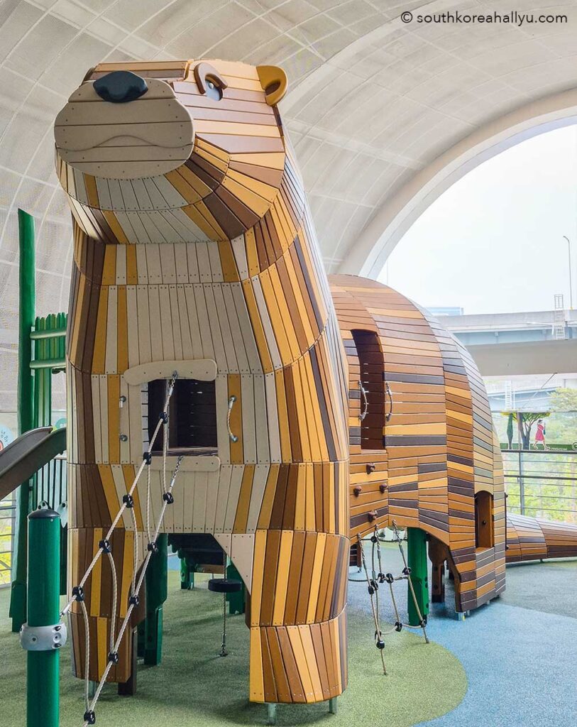 Hangang Play Place