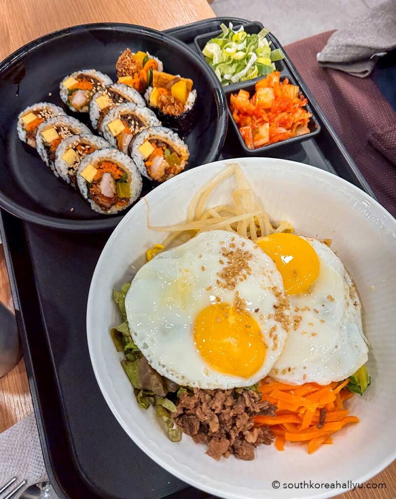 Ssada Gimbab chain restaurant South Korea