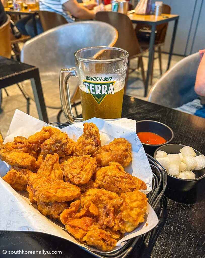 Kyochon Chicken chain restaurant South Korea